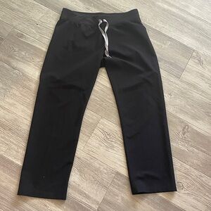 Women’s Figs Techincal collection scrub pants size M/P